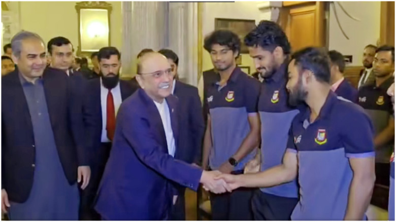 একাত্তরের ব্যথা এখনও অনুভব করেন পাকিস্তানের প্রেসি...