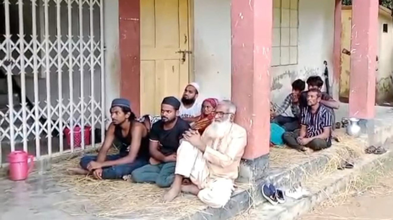 ময়মনসিংহ সীমান্তে ২২ জনকে বিএসএফের পুশইন...