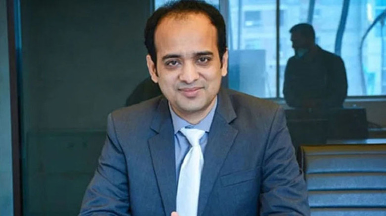 ইভ্যালির রাসেলের ৩ মাসের কারাদণ্ড...