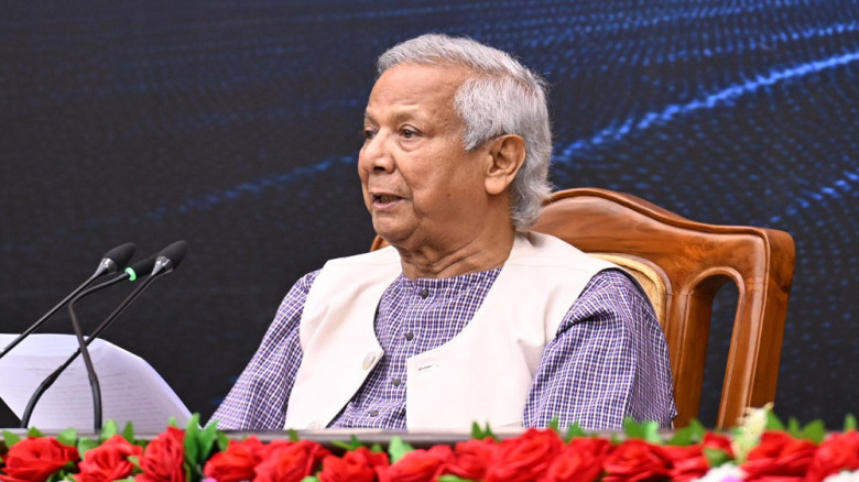 পরিবেশ সংরক্ষণে সবাইকে এগিয়ে আসার আহ্বান প্রধান উপ...