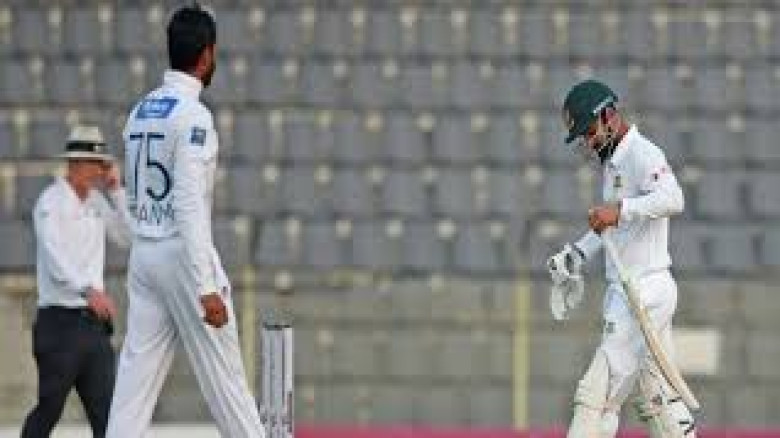 চা পানের বিরতির আগেই ৫ উইকেট নেই বাংলাদেশের...
