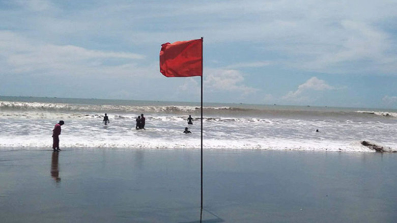বঙ্গোপসাগরে লঘুচাপ, বন্দরে ৩ নম্বর সতর্কতা...