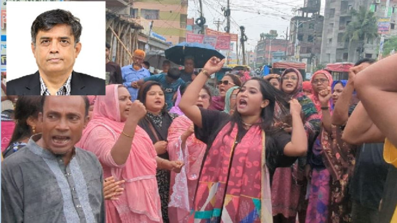 খুলনা প্রেসক্লাবে প্রেসসচিব শফিকুল আলমকে ঘেরাও করে...