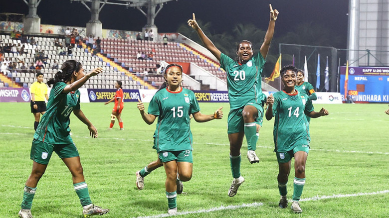 নাটকীয় ম্যাচে তৃষ্ণার গোলে শেষ হাসি হাসল বাংলাদেশ...