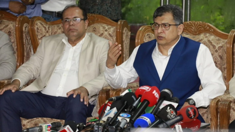 তত্ত্বাবধায়ক সরকারে হস্তক্ষেপ বন্ধে গণভোট চায় বিএ...