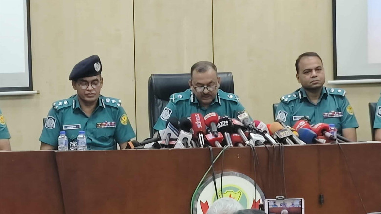 রাজনীতি নয়, অতীত কর্মকাণ্ড ও ব্যবসায়িক দ্বন্দ্বে স...