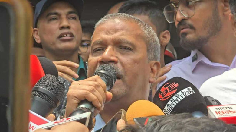 মাইলস্টোন শিক্ষার্থীদের ৬ দফা দাবি মেনে নেওয়া হয়েছ...