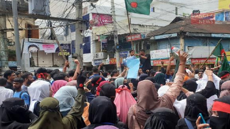 জুলাই আন্দোলনের পর পালিয়ে থাকা মৌলভীবাজারের ৪৮ শি...