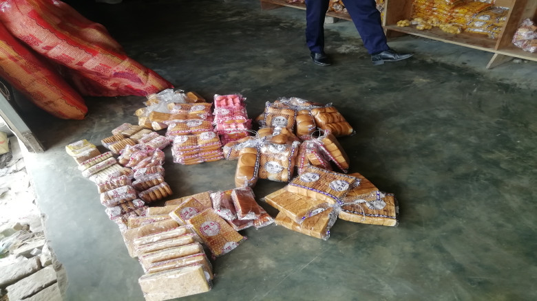 চুয়াডাঙ্গার আন্দুলবাড়ীয়া বাজারে ভোক্তা অধিদপ্তরের ...