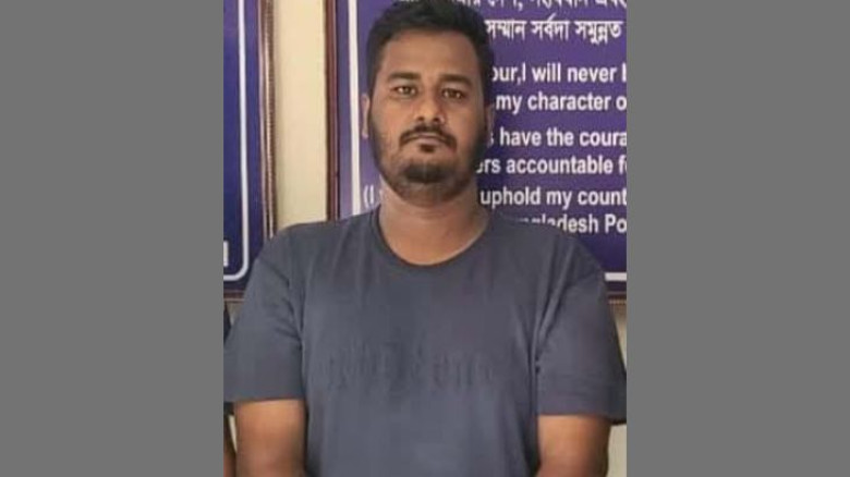 ভারতে পালিয়ে থাকা খুলনা-১ এর সাবেক এমপি ননীর ছেলে...