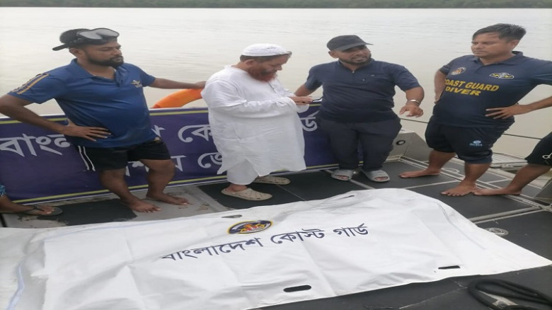 সুন্দরবনের সাগরে ভেসে যাওয়া পর্যটক মাহিতের লাশ ৩০...