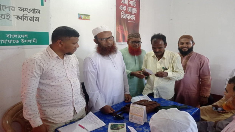 আমতলীতে হিন্দু সম্প্রদায়ের একজন জামায়াতে যোগদান...