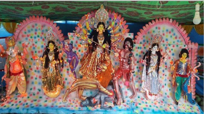 উৎসব পালনে খুলনার ৪ হাজার ৮১১টি মণ্ডপ প্রস্তুত...