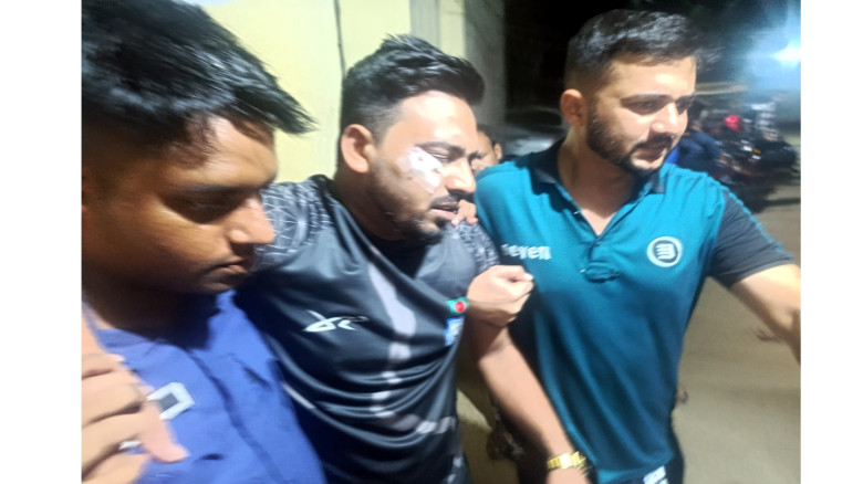 হবিগঞ্জে হামলার শিকার ৫ পুলিশ সদস্য, আটক ৩...