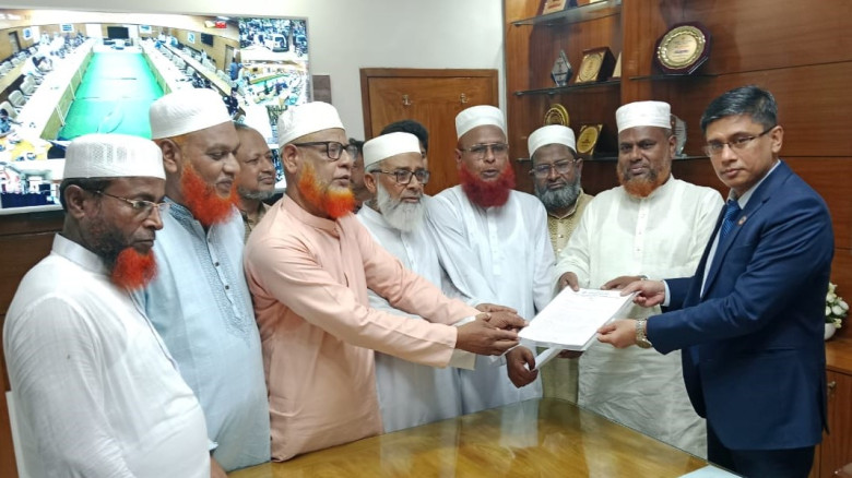 পিআর পদ্ধতির নির্বাচনসহ ৫ দফা দাবিতে খুলনা জেলা জা...