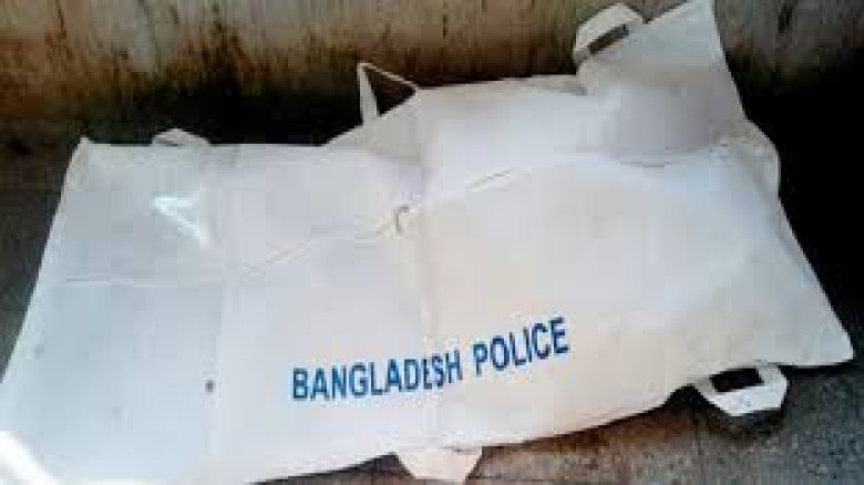কেন্দুয়ায় ধানক্ষেতের ড্রেইন থেকে যুবকের মরদেহ উদ্ধ...