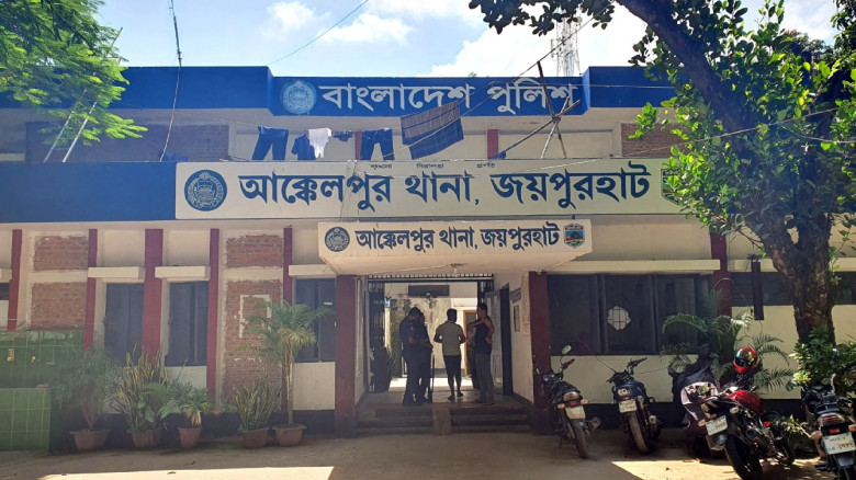 ভুয়া ভিসার নামে প্রবাসী দম্পতির টাকা উধাও...