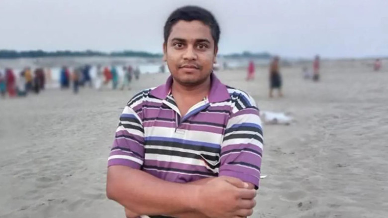 পানি উন্নয়ন বোর্ড কর্মচারীর লাশ কবর থেকে উত্তোলন...