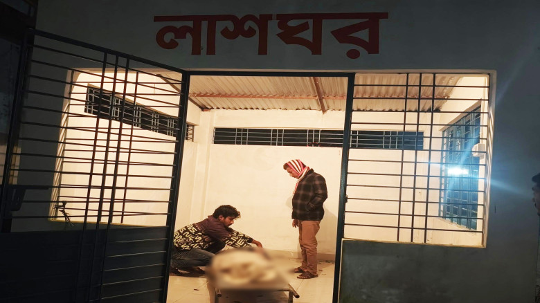 ঝিনাইদহের মোটরসাইকেল সংঘর্ষে যুবক নিহত...