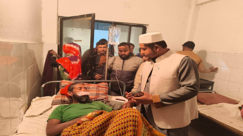 আলমডাঙ্গায়  দাঁড়িপাল্লা প্রতীক টাঙানো নিয়ে সংঘর্ষ...