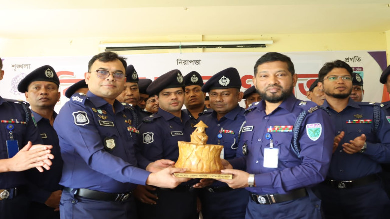 বিদায় নিলেন মৌলভীবাজারে পুলিশ সুপার এম.কে.এইচ জাহ...