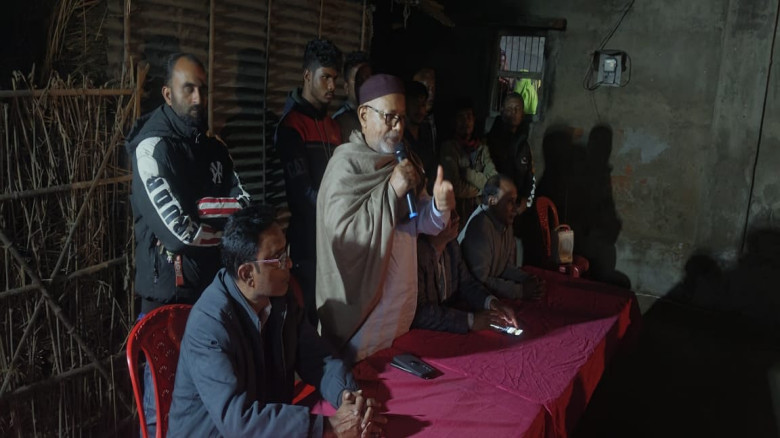 কাহারোলে ধানের শীষের উঠান বৈঠক অনুষ্ঠিত...