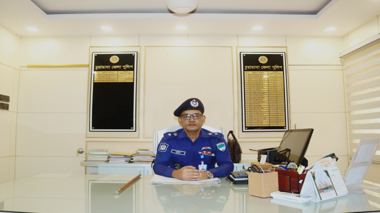 চুয়াডাঙ্গার নবাগত পুলিশ সুপার হিসেবে মোহাম্মদ মনির...