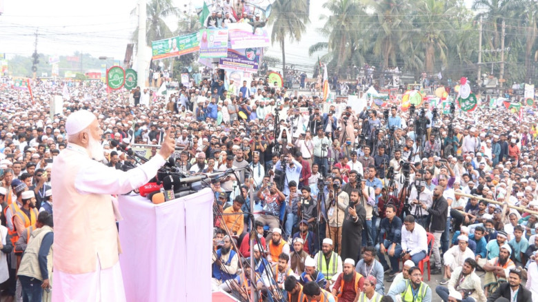 তাবেদারি নয়-স্বাধীন রাষ্ট্র প্রতিষ্ঠার লড়াই চালিয়ে...