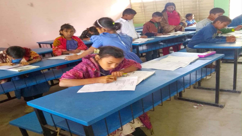 সৈয়দপুরে প্রাইমারী শিক্ষার্থীদের বই খুলে পরীক্ষা...