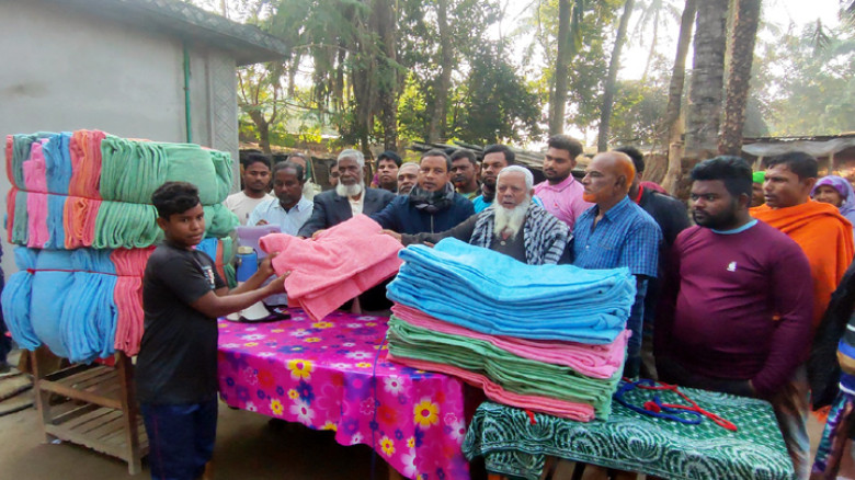 গাংনীতে কসবা ব্লাড ব্যাংক সোসাইটির উদ্যোগে শীর্তাত...