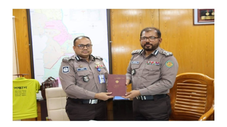 নবাগত কেএমপি কমিশনার জাহিদুল হাসানের যোগদান ও দায়ি...
