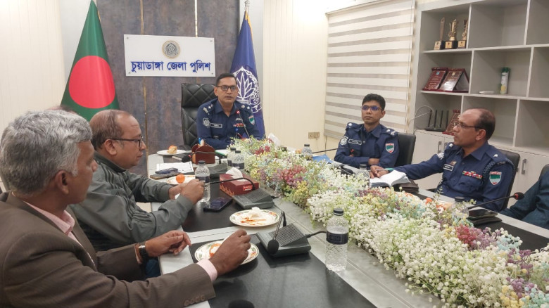 চুয়াডাঙ্গায় নবাগত পুলিশ সুপারের সঙ্গে জেলার কর্মরত...