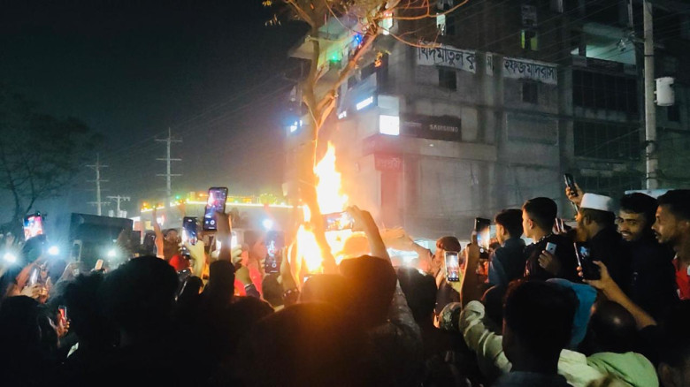 ভালুকায় মহানবী (সা.) নিয়ে কটূক্তি, তৈহিদী জনতার হা...