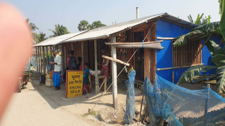শতবর্ষী কাশির হাটের জমি দখল, ঐতিহ্য হারাতে বসেছে ঐ...