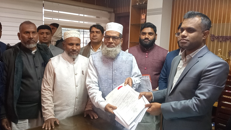 চাঁপাইনবাবগঞ্জ-১ আসনে রাজশাহী মহানগরী আমিরের মনোনয়...