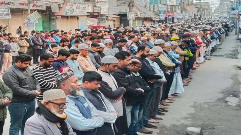 সৈয়দপুরে খালেদা জিয়ার গায়েবানা জানাযা নামাজ অনুষ্ঠ...