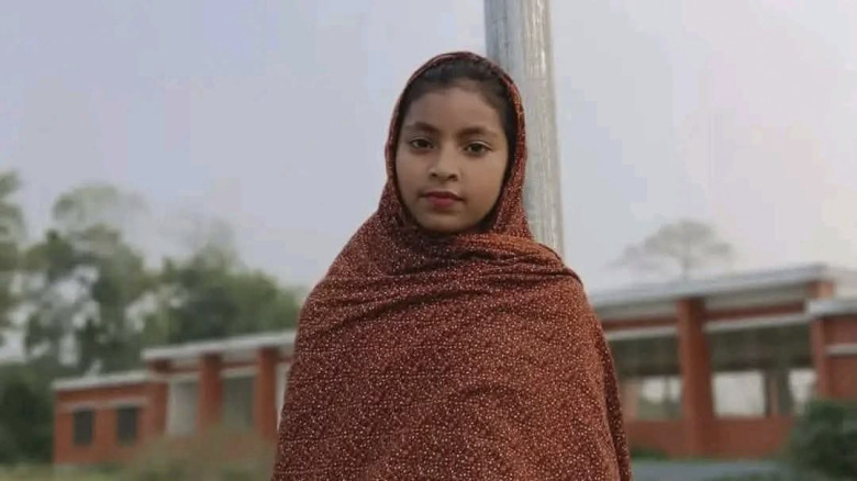 রাঙ্গাবালীতে স্কুলছাত্রীর বস্তাবন্দি মরদেহ উদ্ধার...