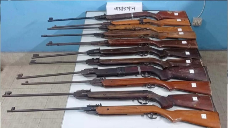 শ্রীমঙ্গলে ১১টি এয়ারগান উদ্ধার করেছে র‌্যাব...