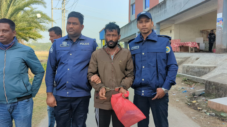 মেয়েকে হত্যার নির্দেশ দেওয়ার অভিযোগে বাবা বাবুল প্...