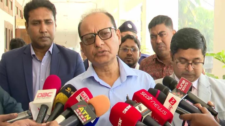 ঝরে পড়া শিক্ষার্থীদের পুনরায় বিদ্যালয়মুখী করতে হবে...