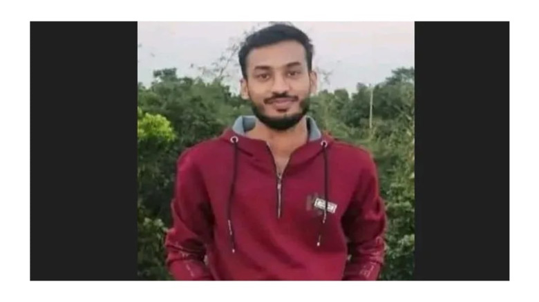 খুলনায় সন্ত্রাসীদের গুলিতে নিহত বিকুলের ভাড়া বাসা ...