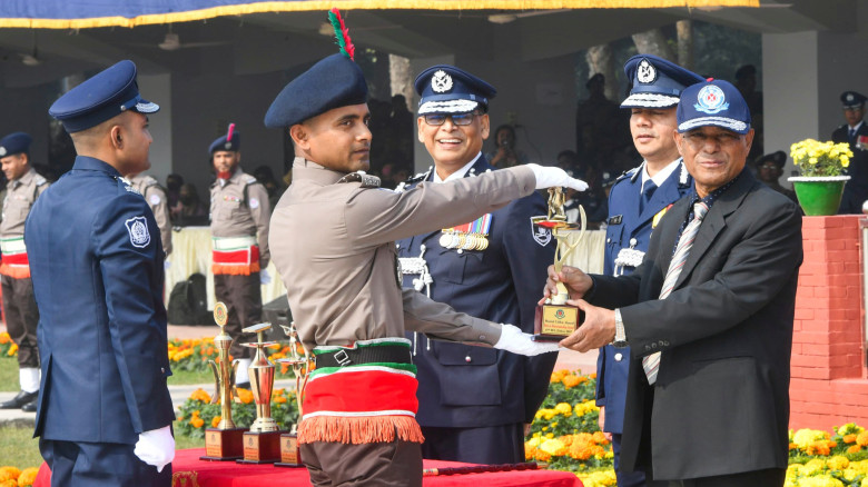 এখন দেশে জঙ্গিবাদ নাই বললেই চলে: স্বরাষ্ট্র উপদেষ্...