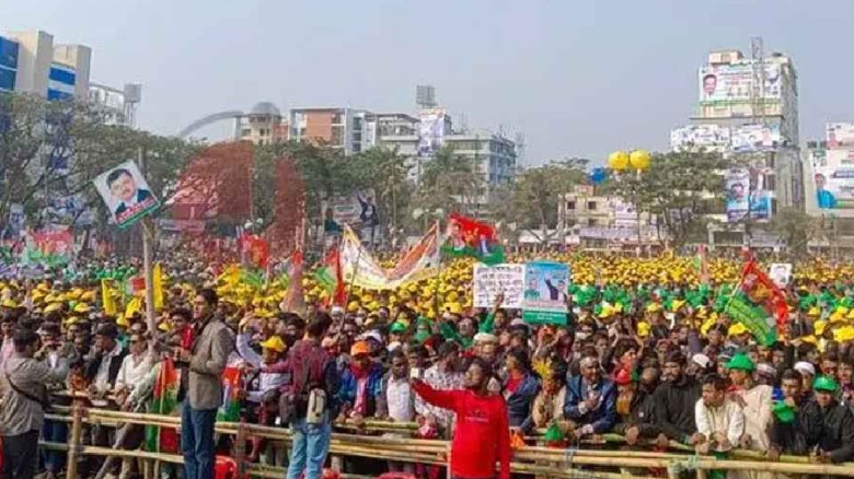 সিলেট আলিয়া মাদরাসা মাঠে জনসমুদ্র...