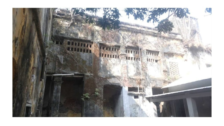 ধীরগতির নির্মাণে সংকটে খুলনার শিক্ষা ব্যবস্থা...