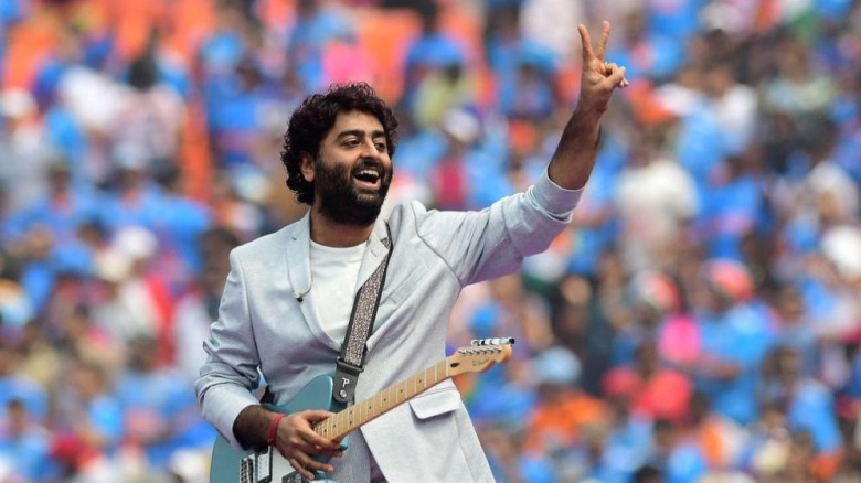 ক্যারিয়ারের ইতি টানছেন অরিজিৎ সিং...