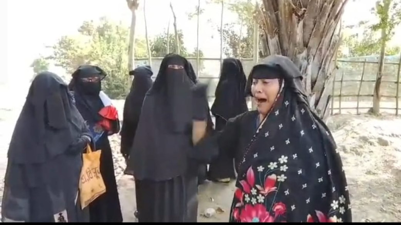 খুলনায় ইসলামী আন্দোলনের মহিলা কর্মীদের উপর জামায়াত...