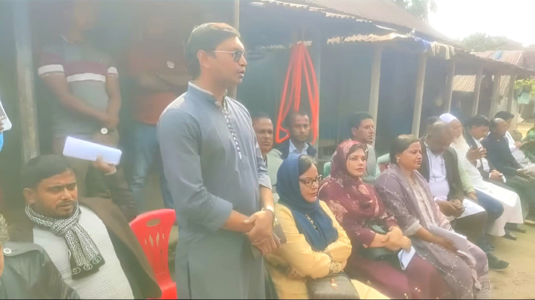 নেত্রকোণায় বিএনপির উঠান বৈঠকে ভোট চাইলেন স্বাস্থ্য...