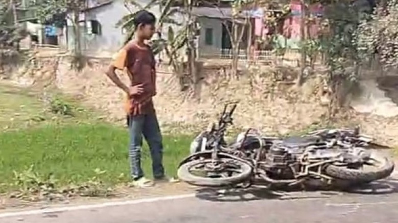 বানিয়াচং সড়কে দুই মোটরসাইকেলের মুখোমুখি সংঘর্ষ, আহ...