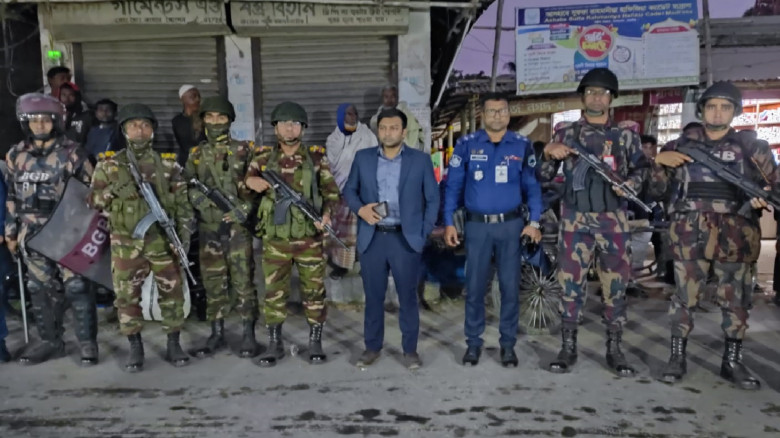 নাটোরে নির্বাচন ও গণভোট উপলক্ষে ১৪ প্লাটুন বিজিবি ...