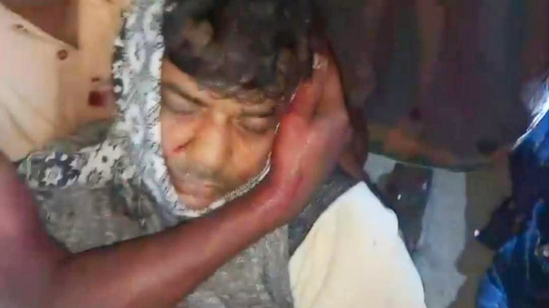 নেত্রকোণায় ধানের শীষ ও ঘোড়া প্রতীকের সমর্থকদের সংঘ...